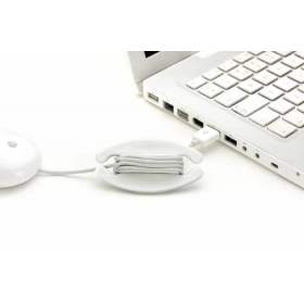 Enrouleur blanc de câbles USB